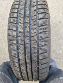 Prodám zimních pneumatik značky Tomket  185/60 R15  84T - 4