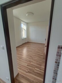 Pronájem bytu 2+kk 45m2 Smržovka náměstí - 4