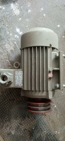 Elektromotor 1.5 kw 940 ot - 4