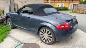 Audi TT Cabriolet  132 KW špatný motor. doklady na přihláš. - 4