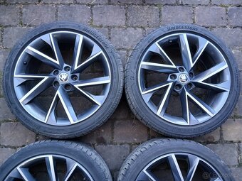 ALU kola,sada,ŠKODA VEGA,originál,235/40 R19,5x112,TOP - 4