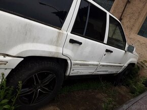 JEEP GRAND CHEROKEE 4,0i + LPG - 4