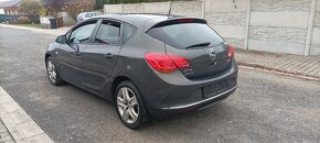 OPEL ASTRA 1.3 CDTI 70KW KLIMATRONIC R.V.8/2013 TOP STAV - 4