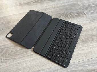 Apple Smart Keyboard Folio 11 - 4