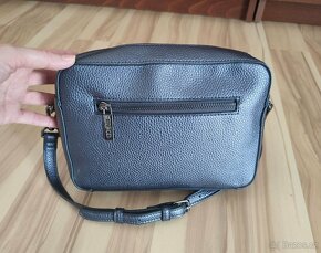 Dámská kovově šedá crossbody kabelka taška Lavoa - 4