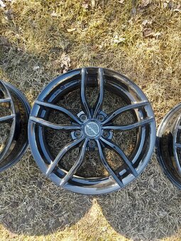 Prodám alu kola 5x112 r17 - 4