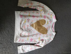 Balík oblečení holčička 110 - 4