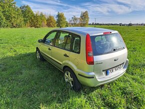 Ford Fusion 1,4i - 4