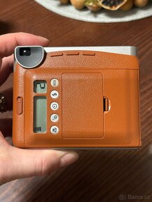 Téměř nový Instax Mini 90 Neo Classic se 40 snímky - 4