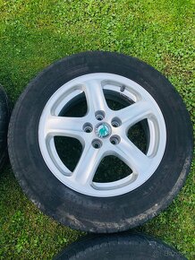 15" 5x100 alu kola Škoda+letní pneu Michelin 195/65/15 - 4