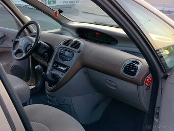 Citroen Xsara Picasso 2.0 HDI - 4