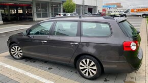 Volkswagen Passat - 4