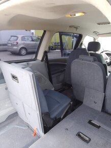 Ford galaxy 2,0 Tdci 7 míst 2010 - 4