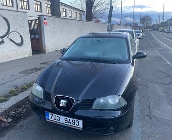 Seat Ibiza 1.2i benzin, rok 2004, Tažné… plně pojízdné - 4