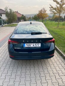 Škoda Octavia IV(2021)1.5TSi-110kW/původ CZ/Ambition Plus - 4