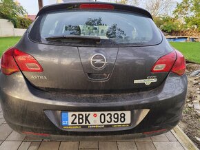 Osobní automobil Opel Astra 1.7 T.D - 4