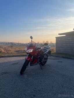 Honda CBR 125R - 4