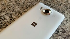 Microsoft Lumia 950 - 4