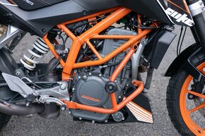 KTM Duke 390 - 4