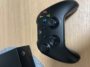 XBOX ONE X 1TB - 4