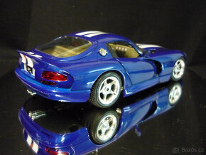 Dodge Viper GTS Coupe modrý Bburago 1/18 - 4