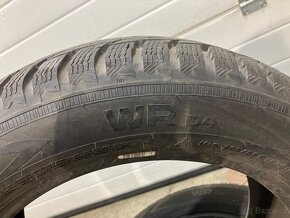 205/55R16 Nokian wr - 4