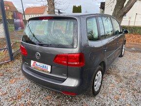 VW Touran 1.6 TDi Navigace,Climatronic - 4