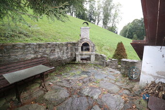 Nebeská Rybná, prodej samostatně stojícího RD s garáží na po - 4