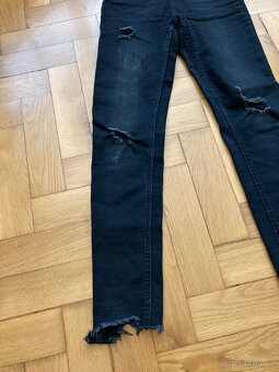 Černé rifle Pull&Bear vel.32 - 4