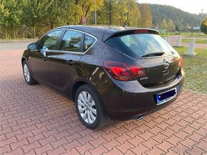 Opel Astra J 2.0 cdti 121kw - 4