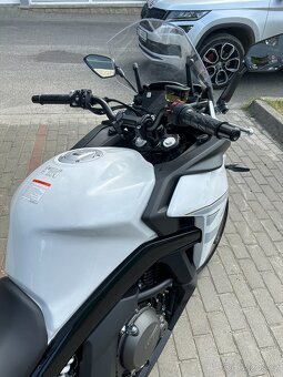 CF MOTO 650GT Premium - Skladem - 4