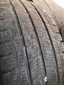 215/65R15C - 4