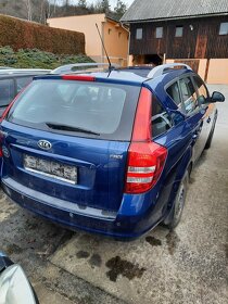 Kia Ceed 1.6 CRDI r.v.2008 na ND. Motor K.O. - 4