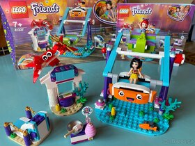 LEGO Friends 41337 - Vicky a Mia a podmořský kolotoč - 4