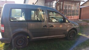 Prodám VW CADDY life 1,6 rv.2005 - 4