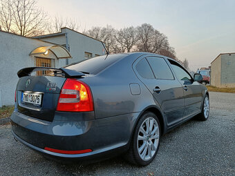 Škoda Octavia RS 2.0 tsi - krásný stav - 4