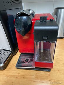 Prodám De’Longhi Nespresso  Lattissima  na náhradní díly. - 4