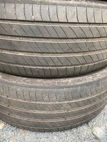 Letní pneu 235/45/R20 Michelin - 4