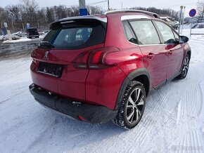 Peugeot 2008 1,2 i - 4