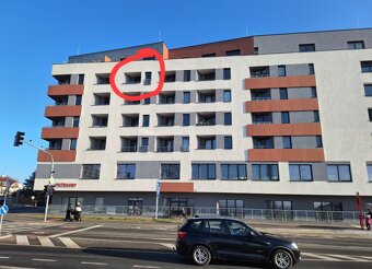 Pronájem bytu 1+kk 38 m²
K Vystrkovu/Komořanská Praha 12 - 4