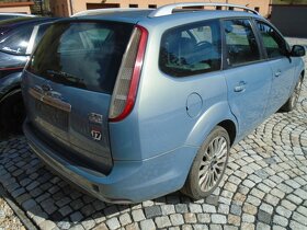 ford focus 2,0tdci 08 díly - 4