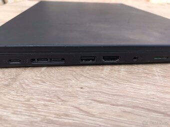 Nabízím zánovní Lenovo ThinkPad T14 Gen1 - 4