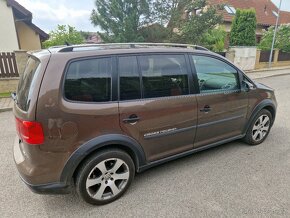 Volkswagen Cross Touran 1.4 tsi - DSG - ecofuel - tažné - - 4