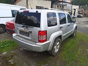 Jeep Cherokee KK 2.8 CRD - poškozený - 4