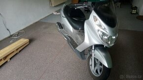 Suzuki Burgman 150 - 4