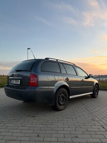 Octavia 1 1.9 81KW 2004 - 4