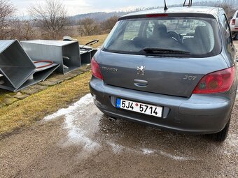 Peugeot 307 hatchback 1.6 benzín - 4