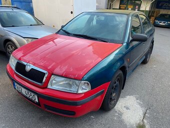 Škoda Octavia 1,6 55 kw 1997 předek facelift - 4