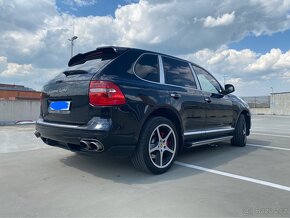 Porsche Cayenne Turbo 4.8 V8 výměna možná. - 4