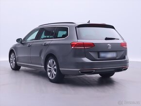 Volkswagen Passat 2,0 TDI 140kW DSG Virtual Panorama (2017) - 4